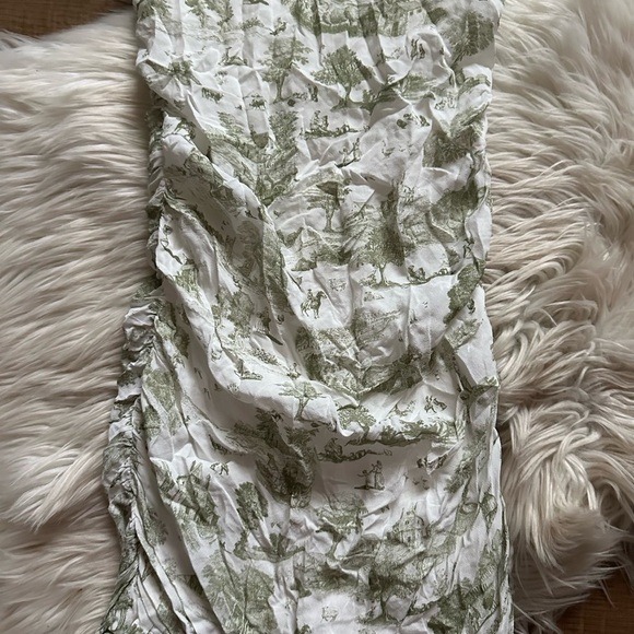 WEWOREWHAT Ronnie Ruched Graphic Print Mini Dress - Picture 6 of 7